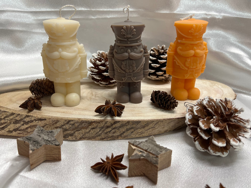 Guardiano delle Feste – Candela al Profumo di Spezie Natalizie